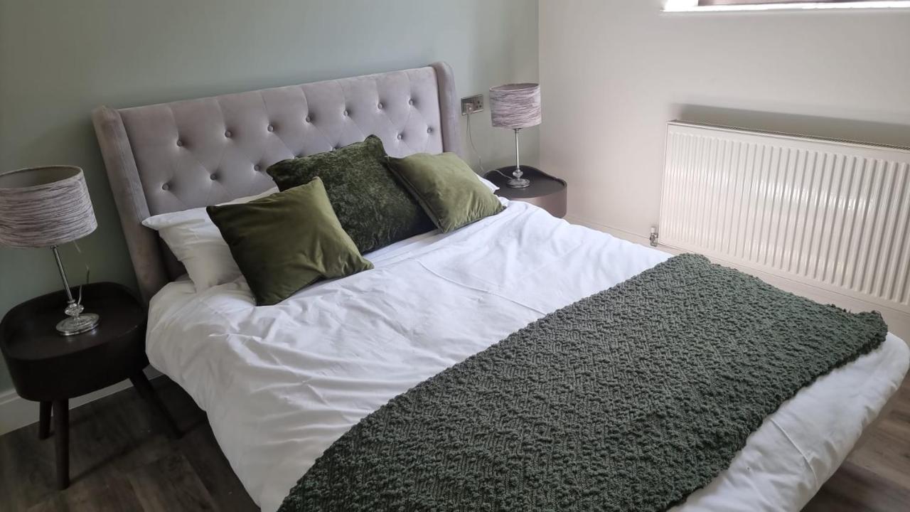 Jasmin Apartments - Luxury 1 & 2 Bedroom Units With Free Parking Bushey Luaran gambar
